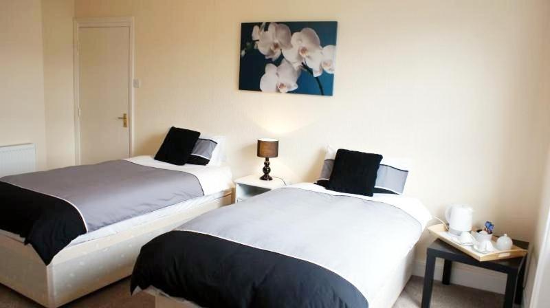 Bentons Guest House Cheltenham Bilik gambar